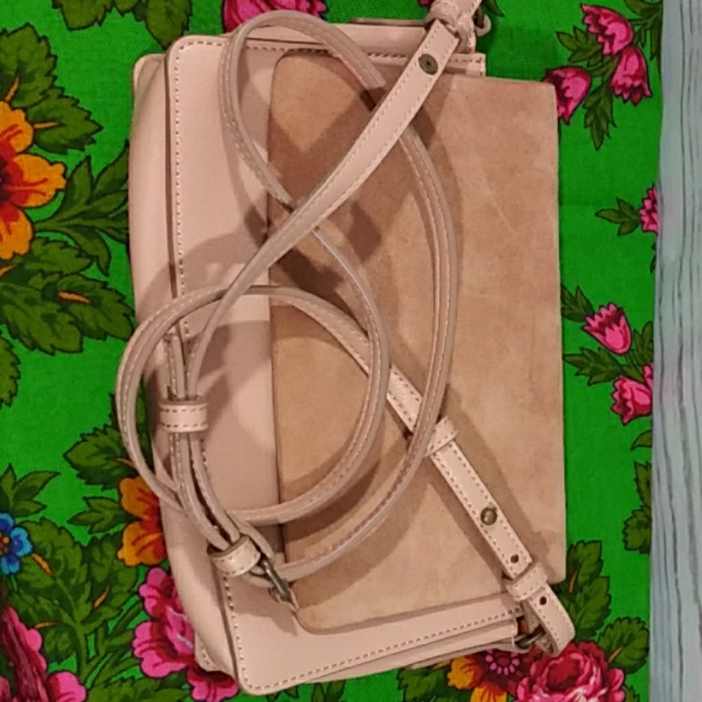 Live Love Loft Peach Pink Adjustable Crossbody